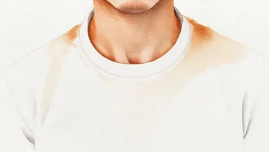 Fondöten Lekesi Yakadan Nasıl Temizlenir?