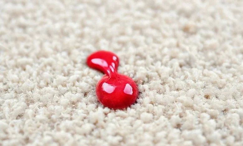 Halıya Dökülen Oje Asetonsuz Nasıl Çıkar?