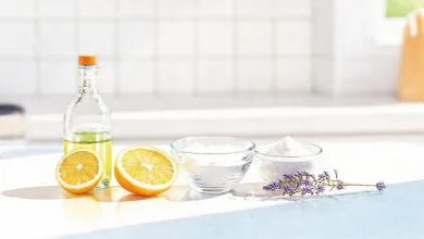 Mutfağınızdaki 5 doğal malzeme ile kimyasalsız inatçı leke temizliği ve parlak yüzeyler.