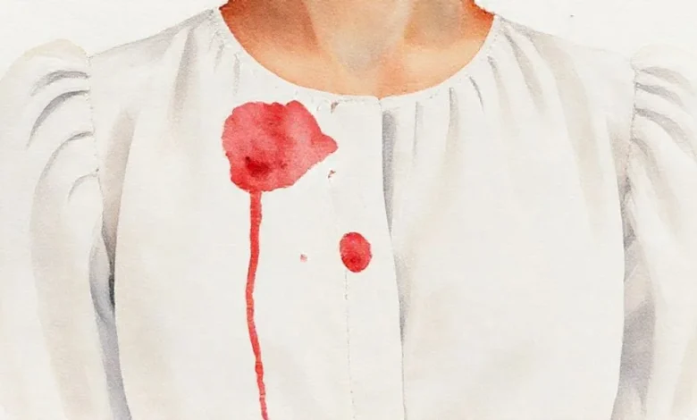 Kurumuş Ruj Lekesi Kıyafetten Nasıl Çıkar?