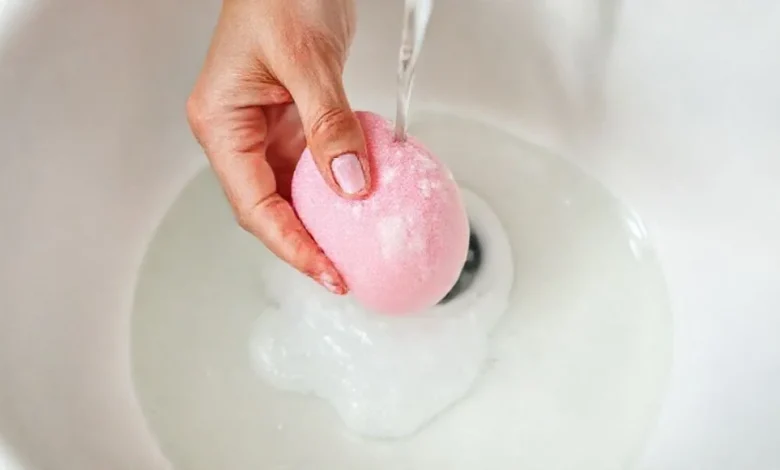 Makyaj süngeri derinlemesine nasıl yıkanır? Adım adım temizleme ve hijyen rehberi.